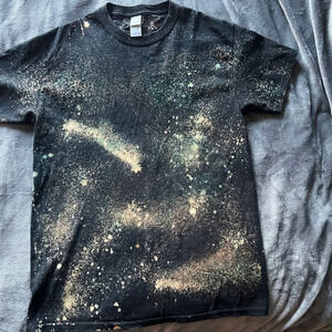 Bleached design Gildan Shirt Size Medium